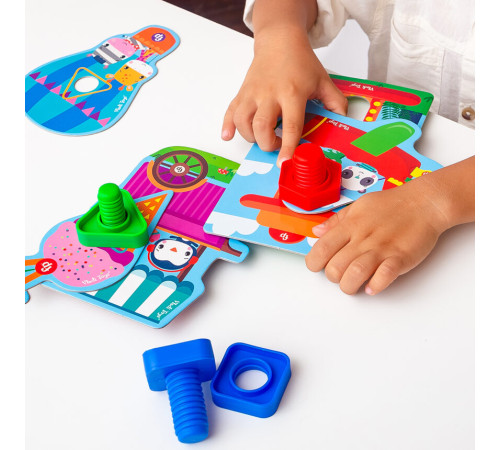 Гра-конструктор з болтами Fisher-Price. Парк розваг для малят